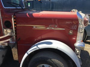 Hood Peterbilt 379