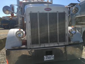 Hood Peterbilt 379